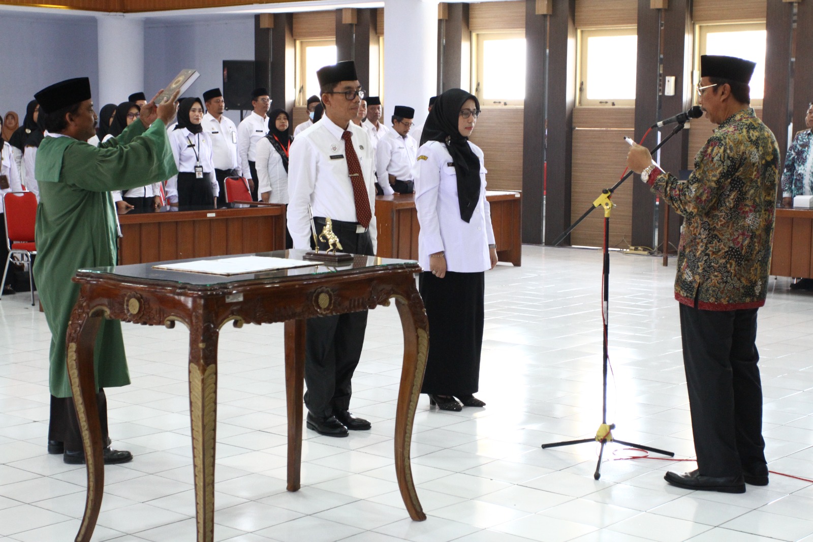 PEMKAB REMBANG LANTIK 45 PEJABAT JPTP, ADMINISTRASI DAN PENGAWAS SERTA PENUGASAN GURU SEBAGAI KEPALA SEKOLAH